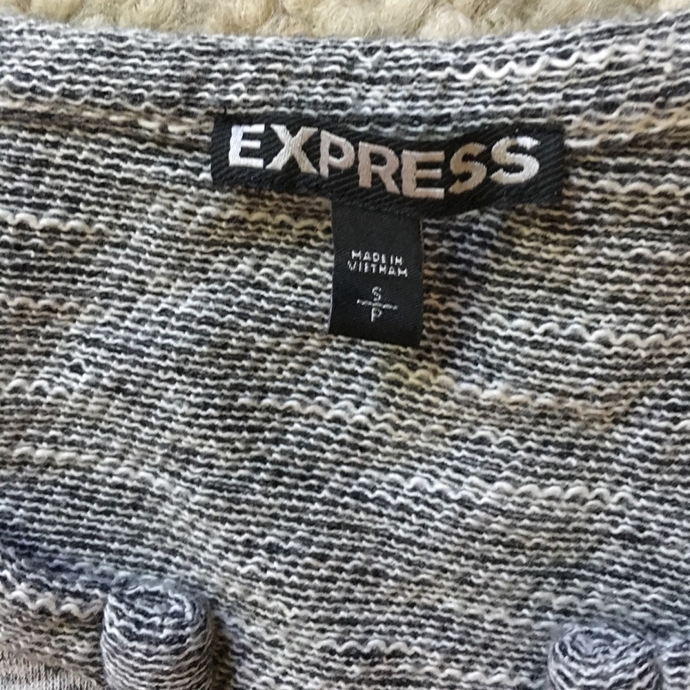 EXPRESS | Blazer - Picture 2 of 5